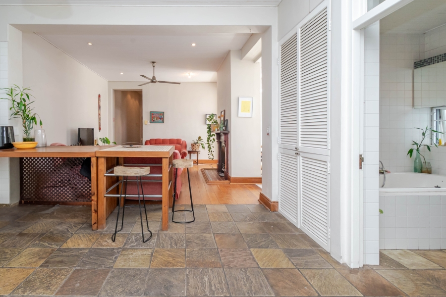 2 Bedroom Property for Sale in Tamboerskloof Western Cape